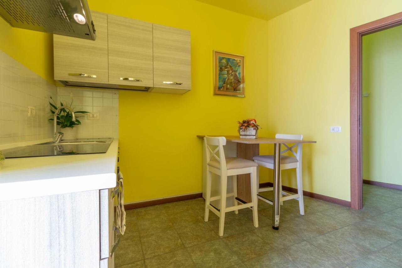 La Pineta - Le Casette di Osvaldo Lecco Esterno foto